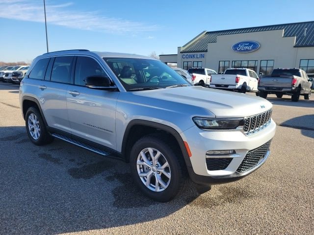 Used 2022 Jeep Grand Cherokee Limited image 20