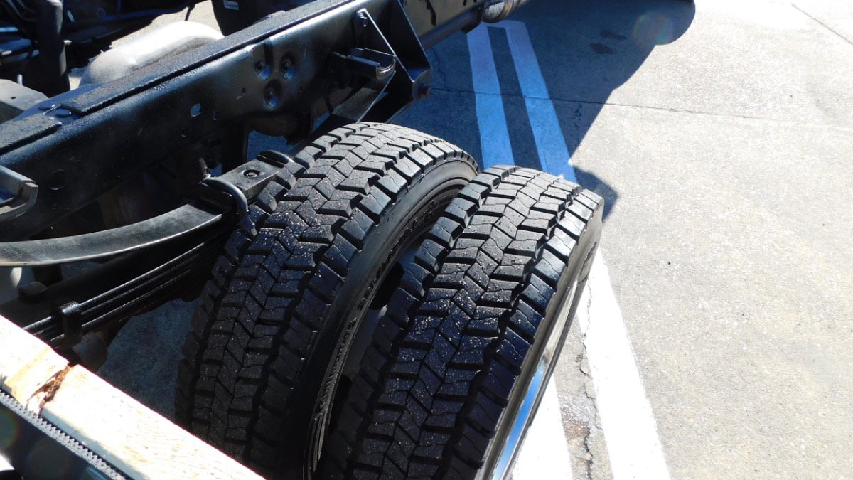 Used 2015 Ford F450 XL w/ Power Equipment Group RWD image 10