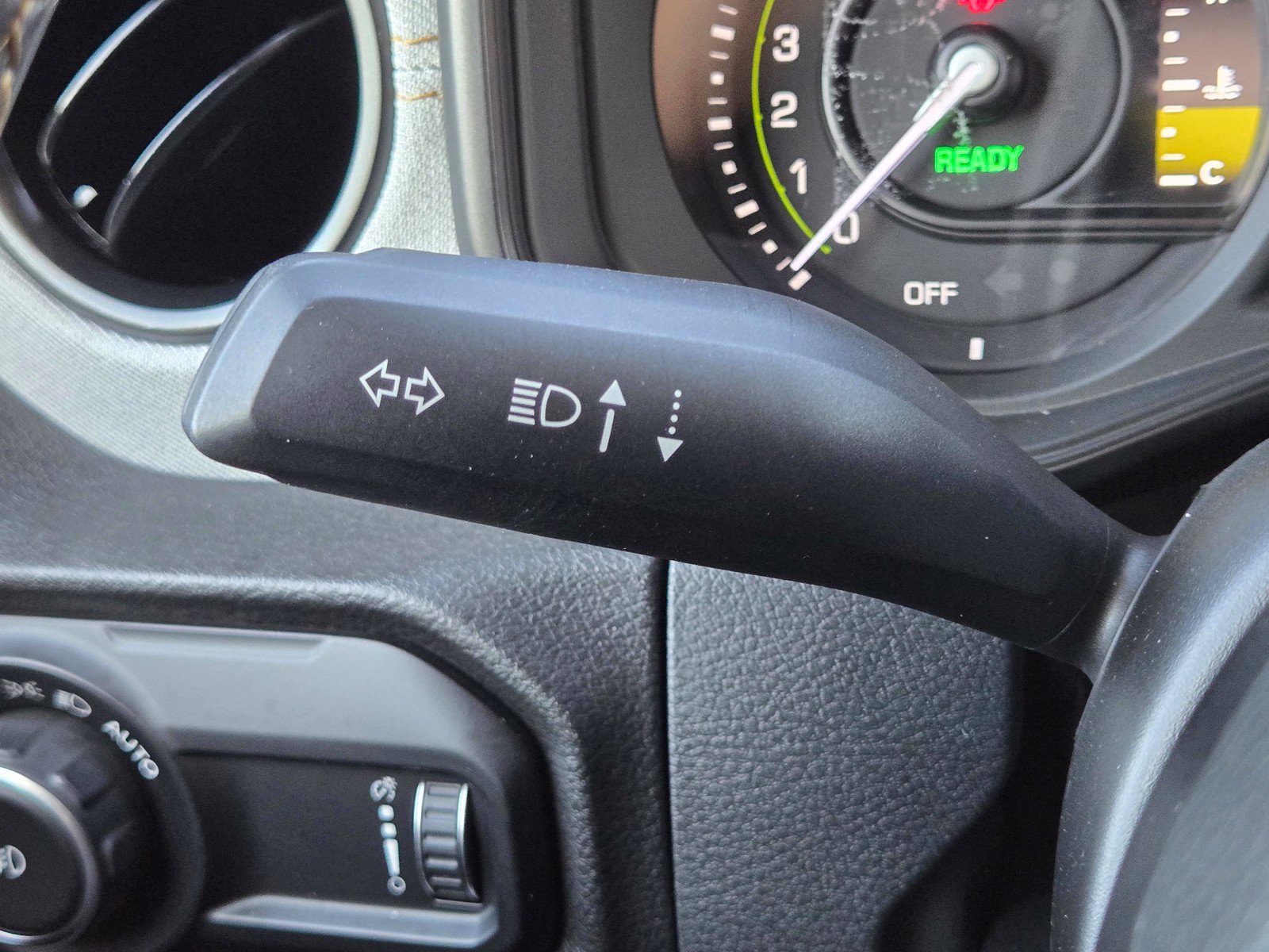 Used 2024 Jeep Wrangler Unlimited AWD/4WD image 23