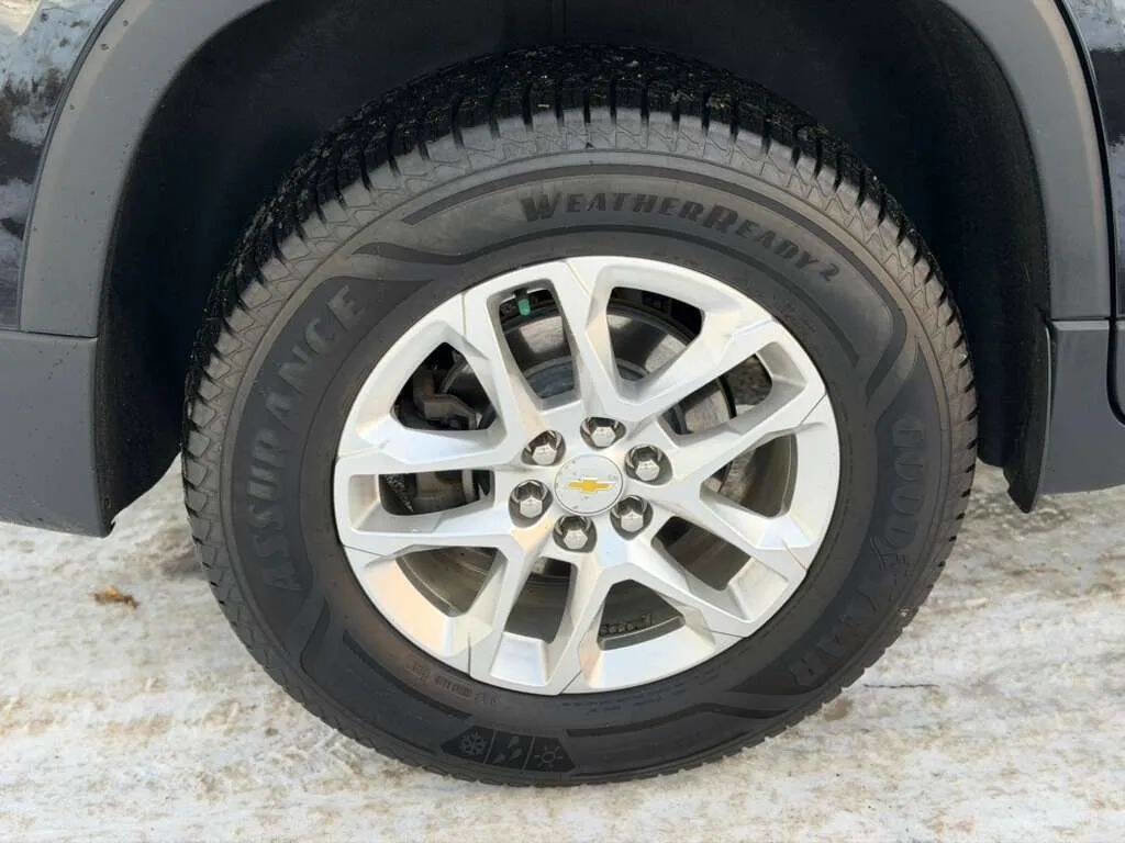 Used 2019 Chevrolet Traverse LT w/ LPO, Floor Liner Package image 27