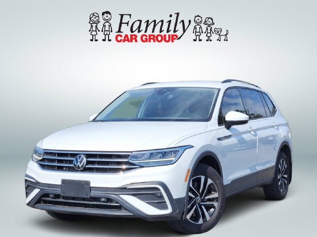 Used 2024 Volkswagen Tiguan S w/ MDO Package, Three-Row FWD image 1