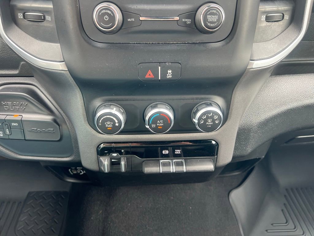 Used 2021 RAM 2500 Big Horn image 29