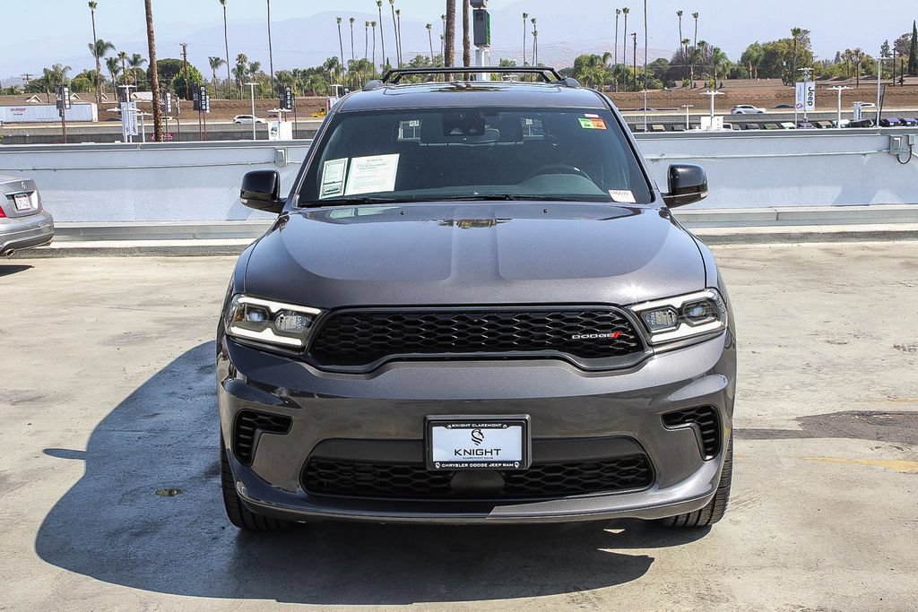 Used 2024 Dodge Durango GT AWD/4WD image 3