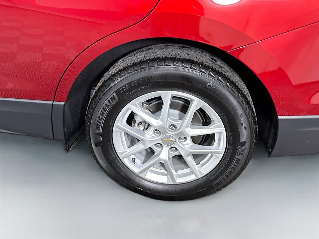 Used 2024 Chevrolet Equinox LT FWD image 34