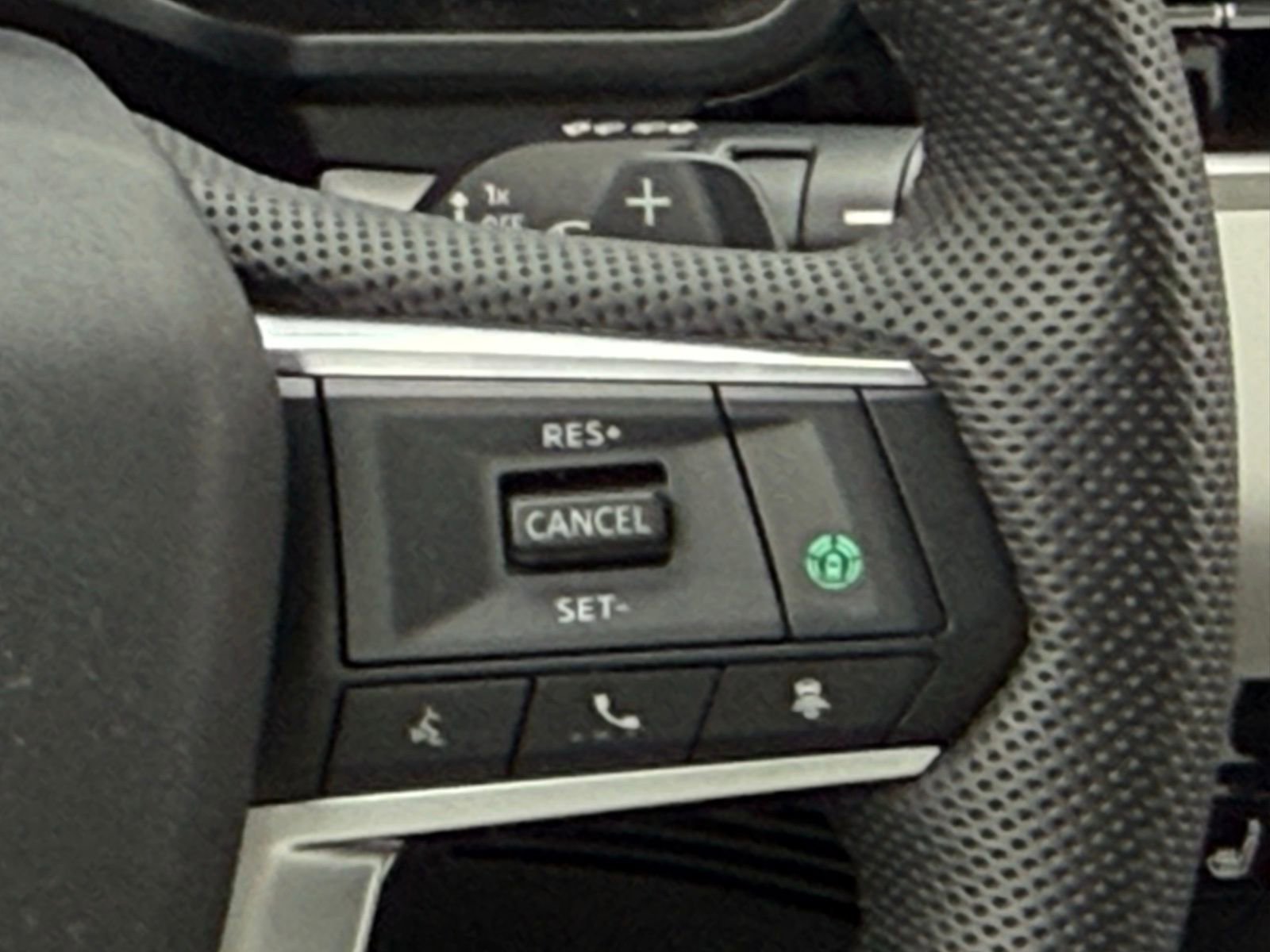 Used 2023 Mitsubishi Outlander SEL image 32