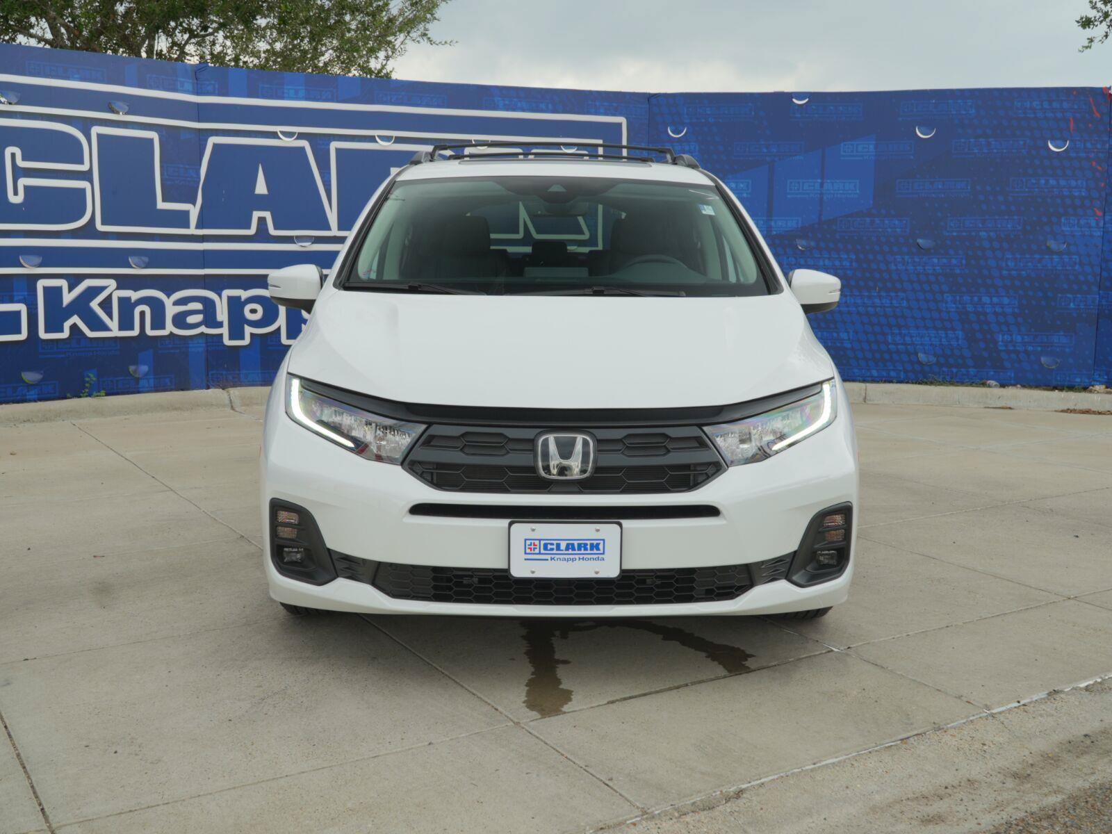 New 2027 Honda Odyssey EX-L image 2