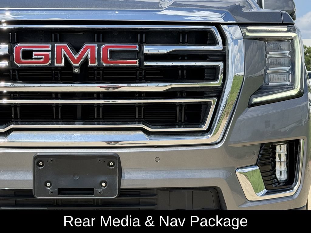 Used 2021 GMC Yukon XL SLT w/ SLT Premium Package AWD/4WD image 4