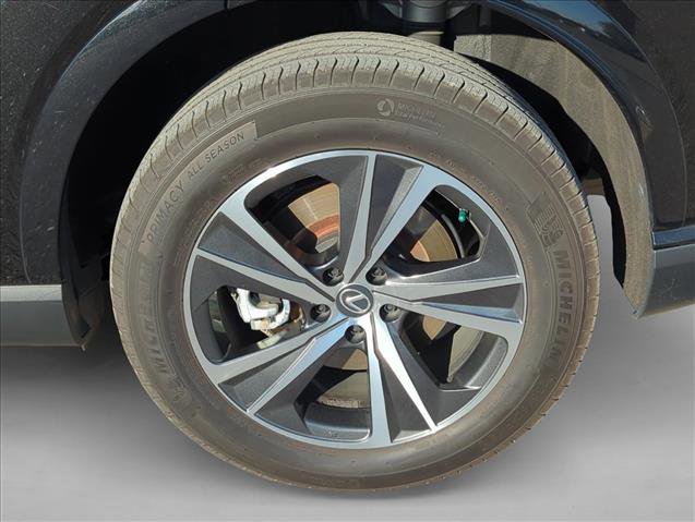 Used 2023 Lexus RX 350 Premium w/ Cold Area Package FWD image 6