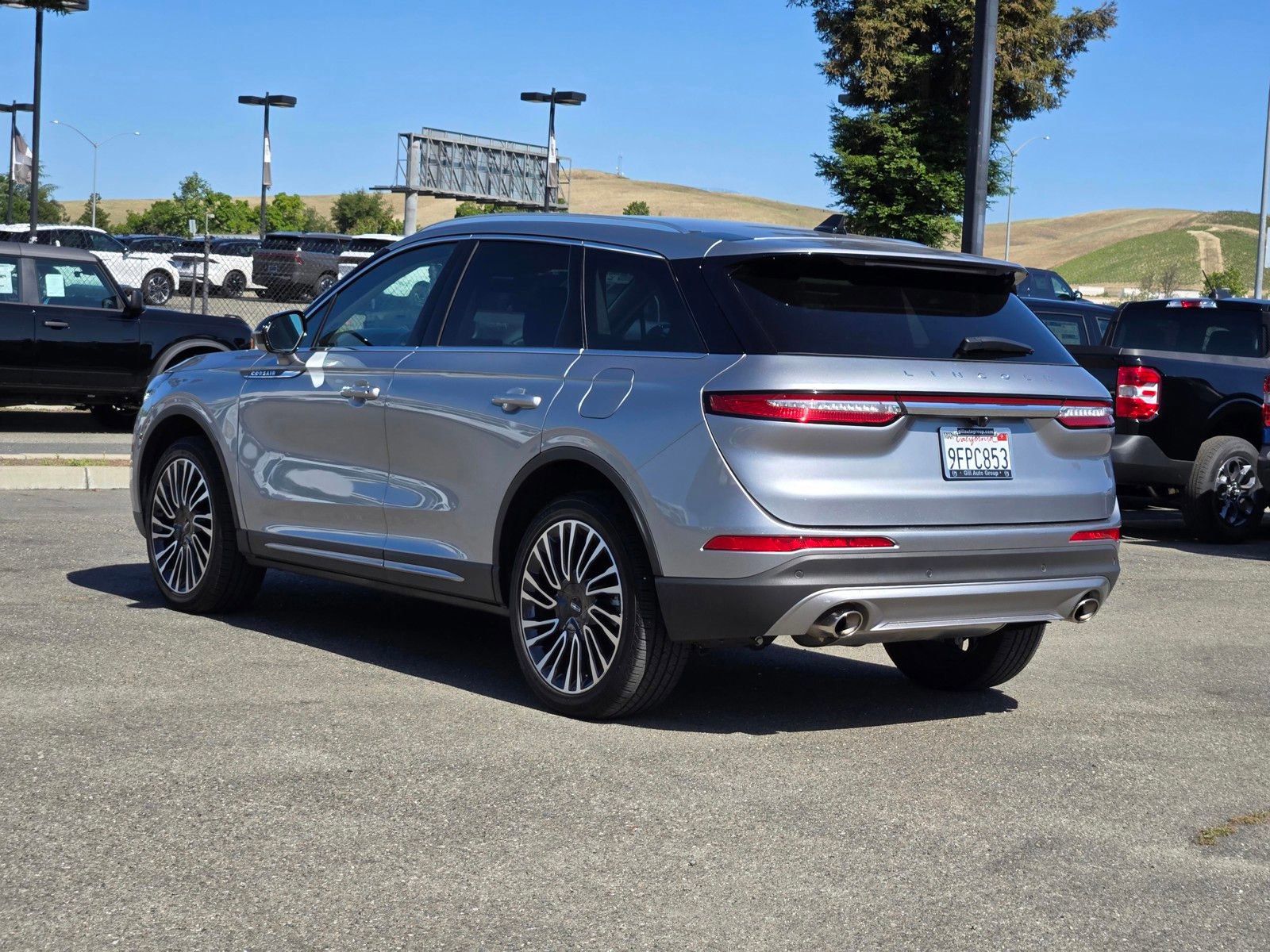 Certified 2022 Lincoln Corsair Reserve w/ Luxury Package AWD/4WD image 6