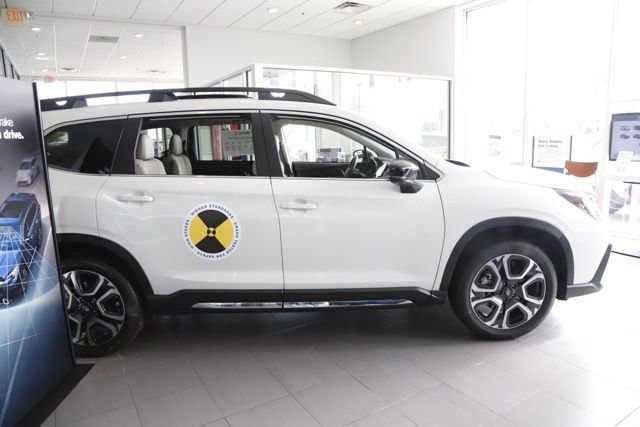 New 2026 Subaru Ascent Limited AWD/4WD image 2