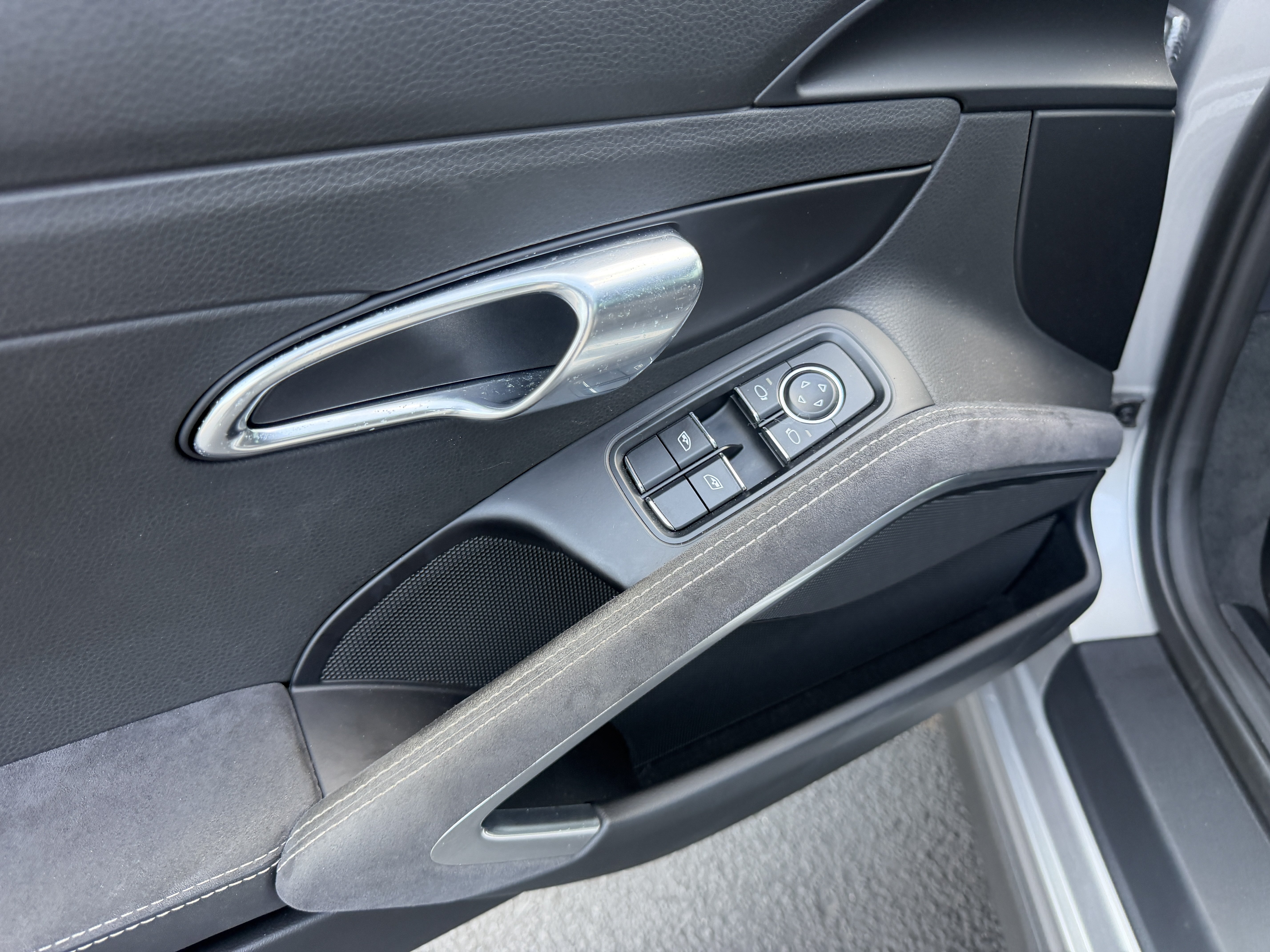 Certified 2019 Porsche 911 GT3 RWD image 22