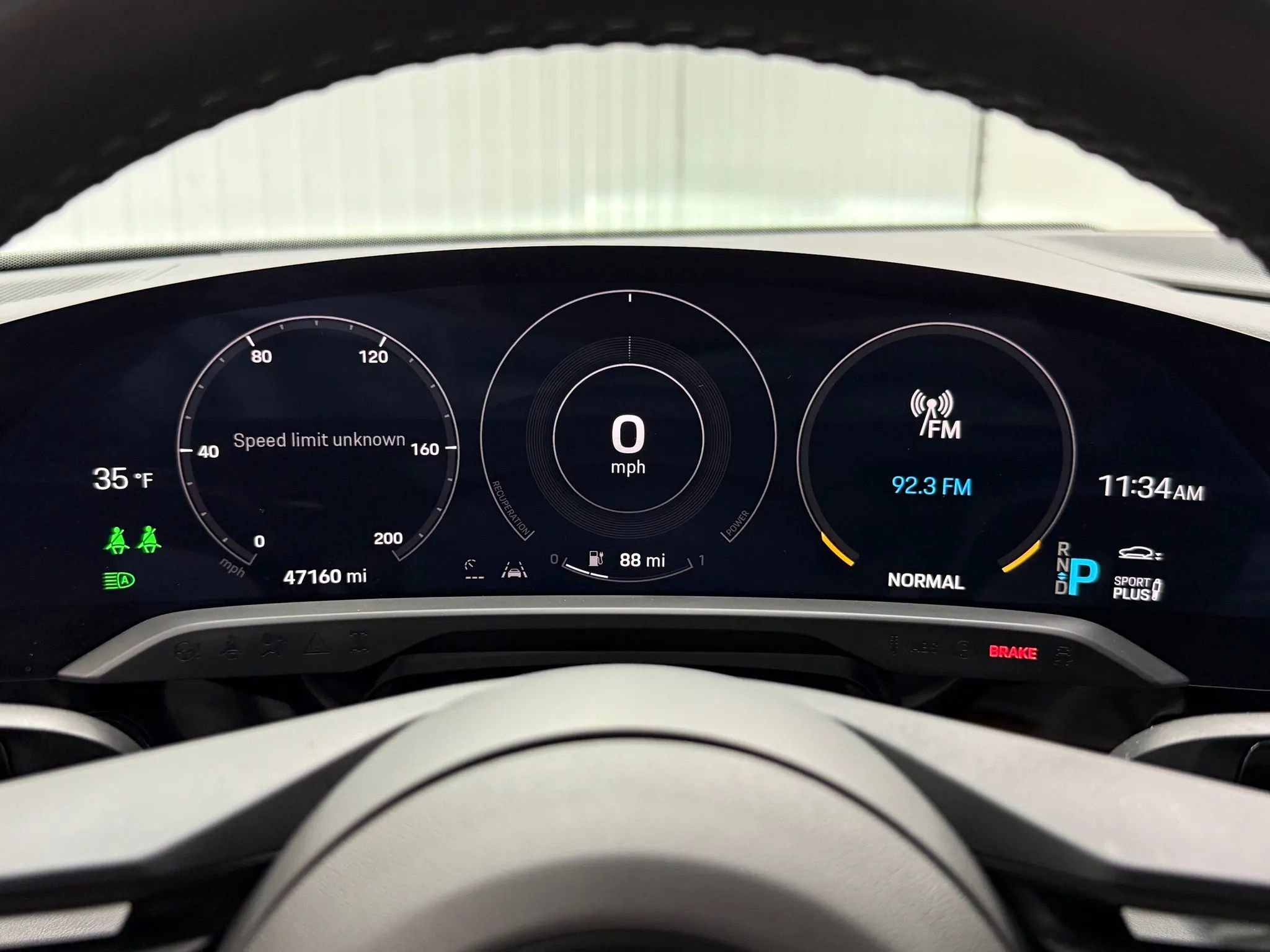 Used 2020 Porsche Taycan 4S image 20