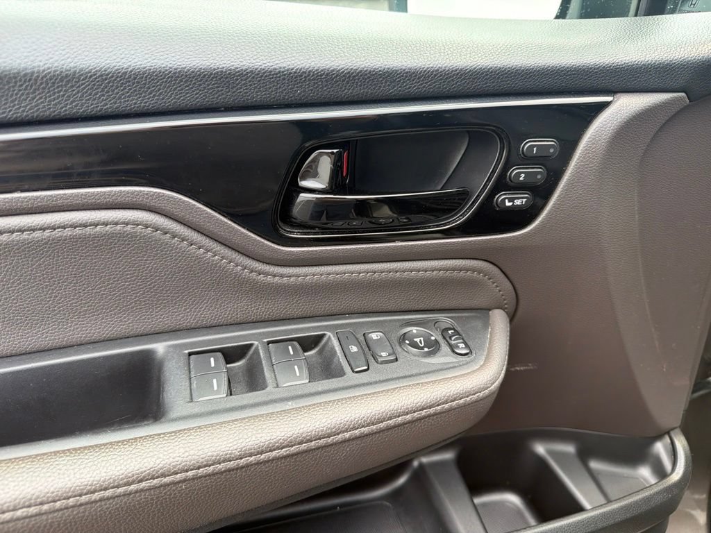 Certified 2022 Honda Odyssey Touring image 28
