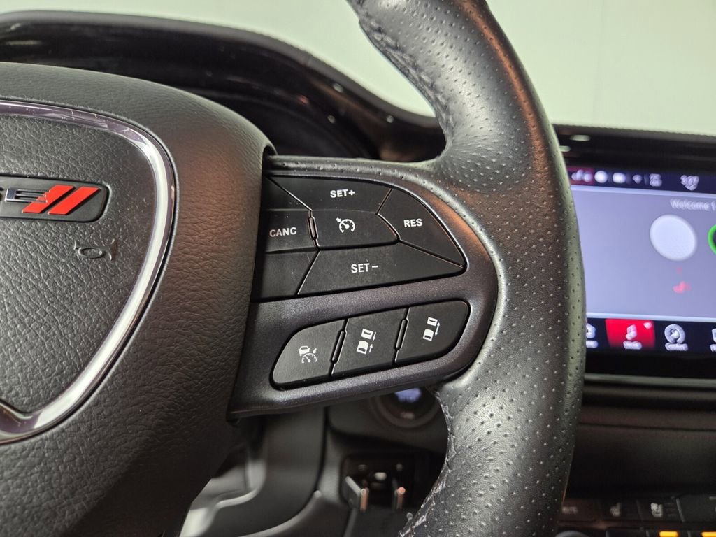 Certified 2025 Dodge Durango R/T image 18
