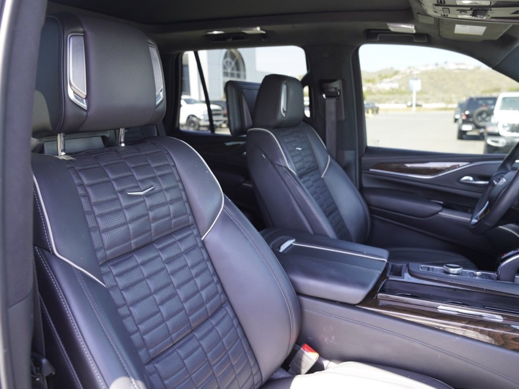 Used 2021 Cadillac Escalade Sport Platinum w/ Heavy-Duty Trailer Package image 24