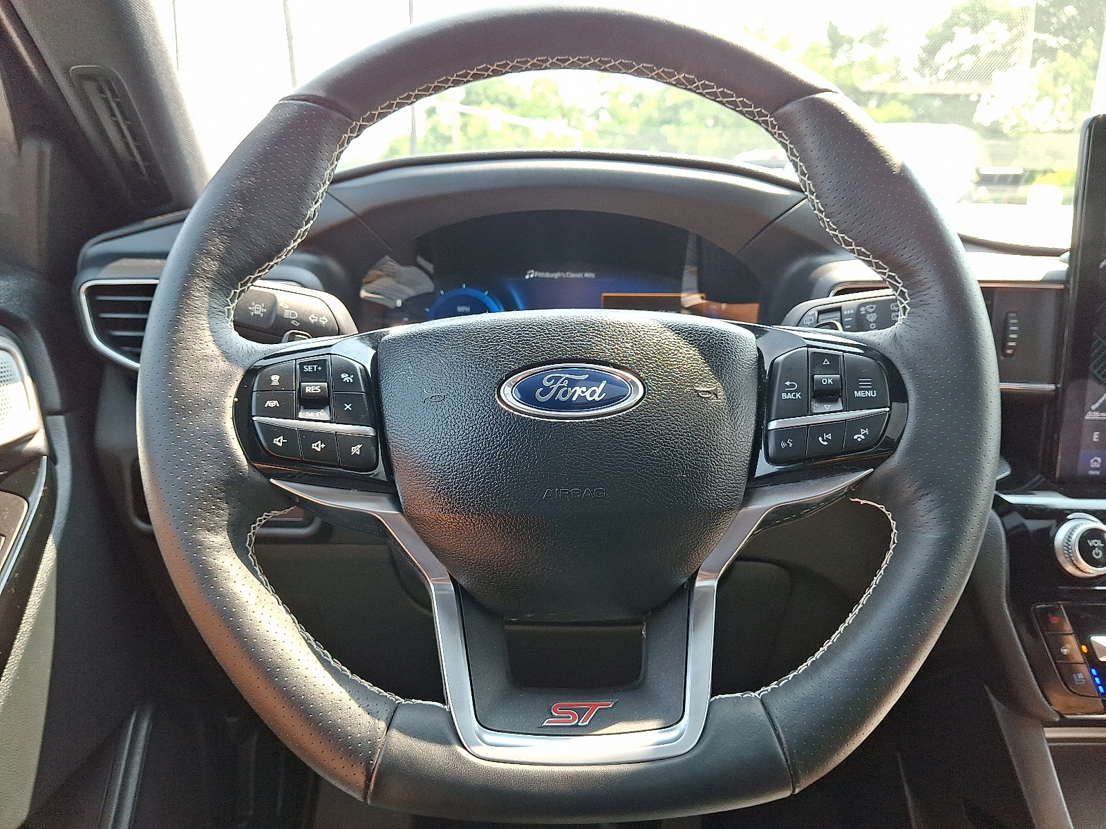 Certified 2024 Ford Explorer ST w/ Equipment Group 401A AWD/4WD image 21