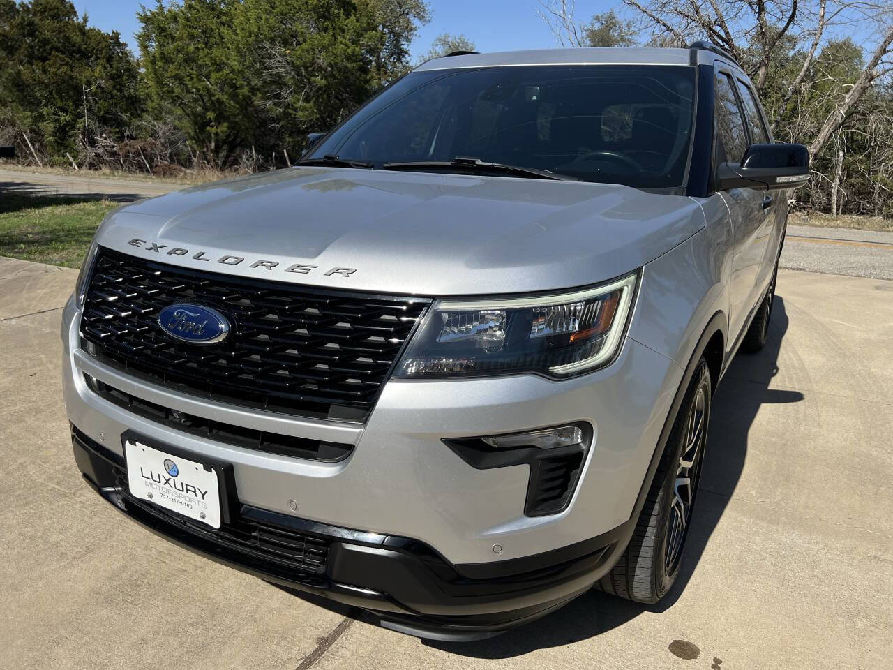 Used 2018 Ford Explorer Sport w/ Equipment Group 401A image 4
