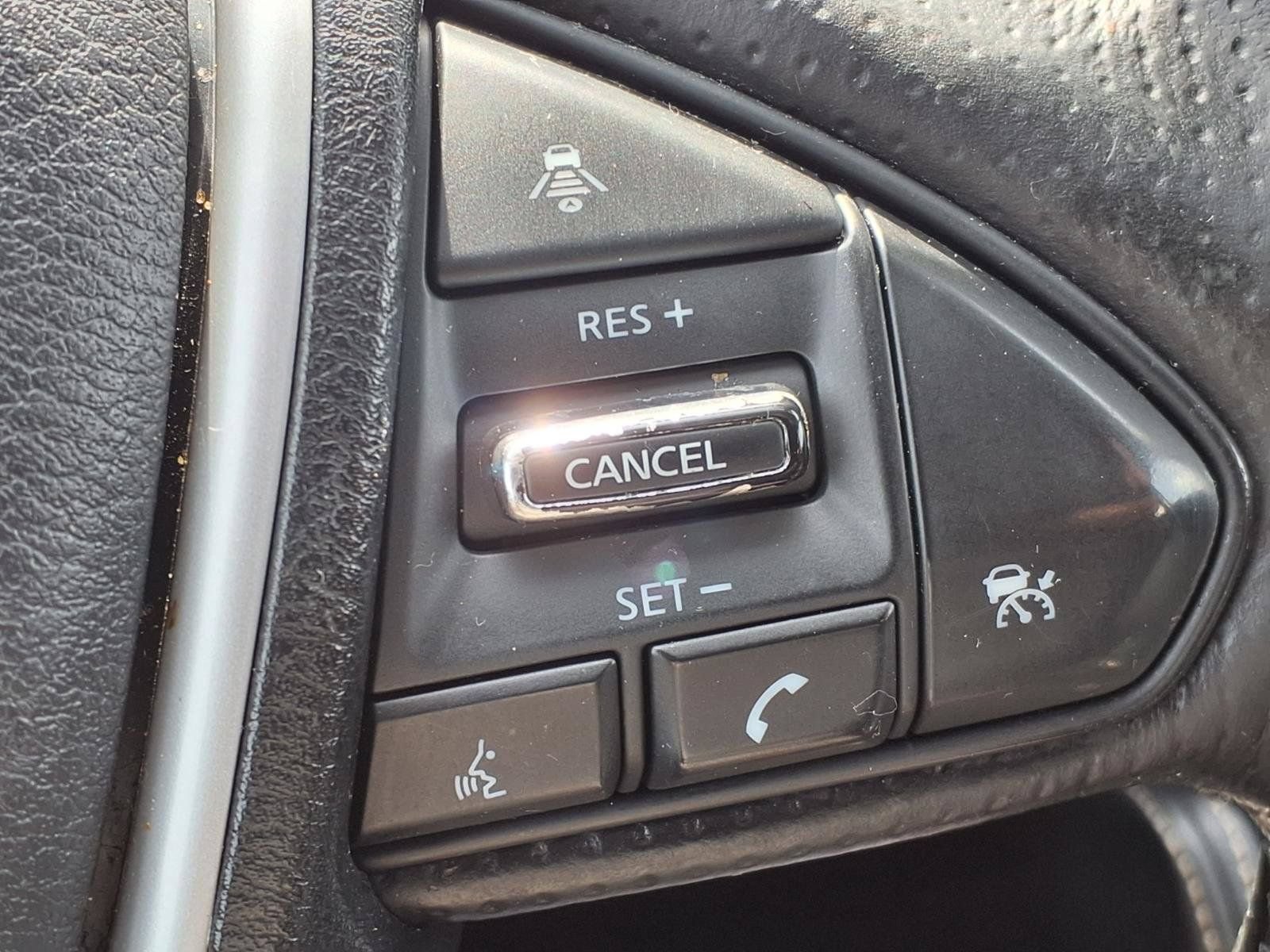 Used 2017 Nissan Maxima Platinum w/ Medallion Package FWD image 16