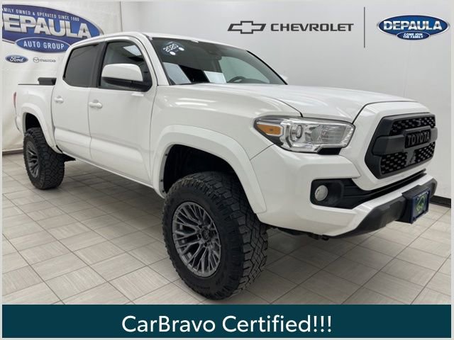 Used 2020 Toyota Tacoma SR5 image 1