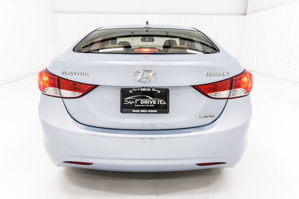 Used 2012 Hyundai Elantra Limited w/ Technology Pkg 5 FWD image 7