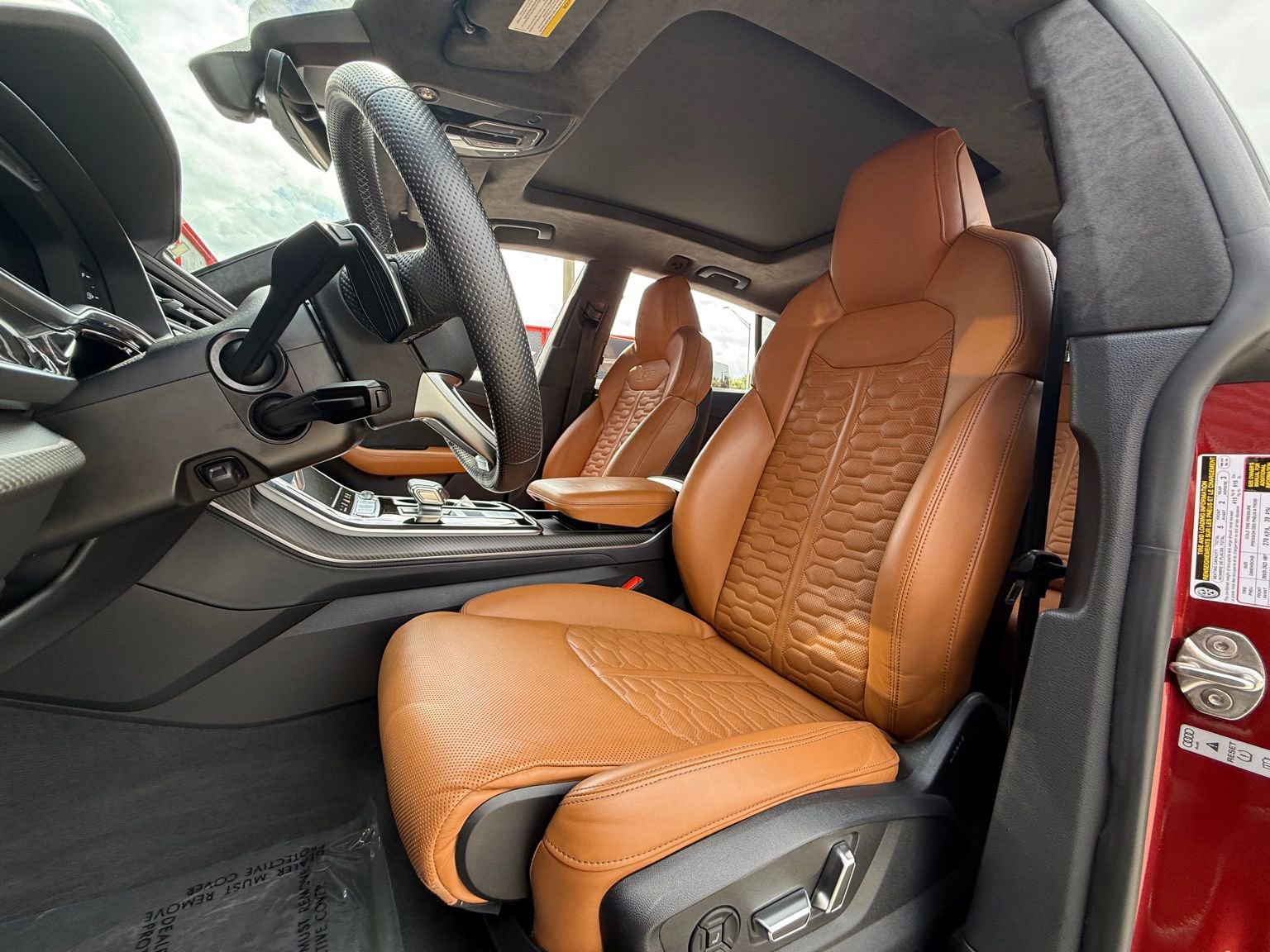 Used 2022 Audi RS Q8 w/ Carbon Optic Package image 13