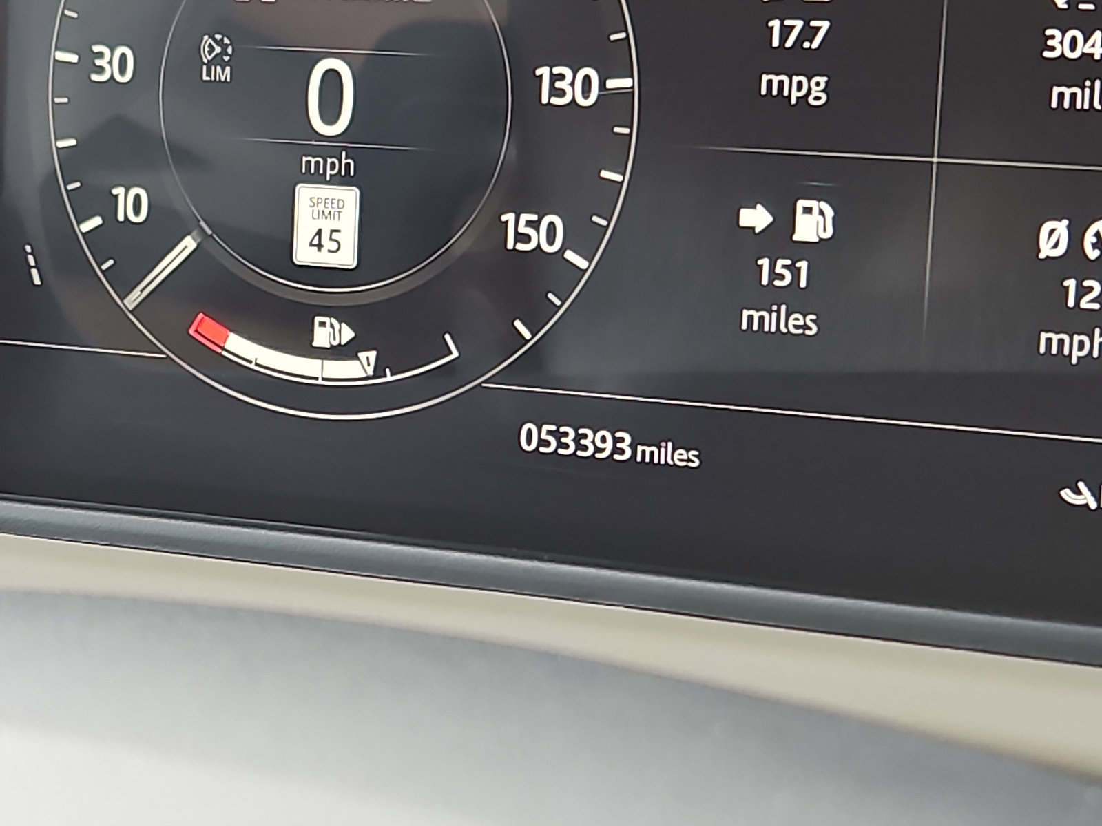 Used 2020 Land Rover Range Rover Velar R-Dynamic S image 21