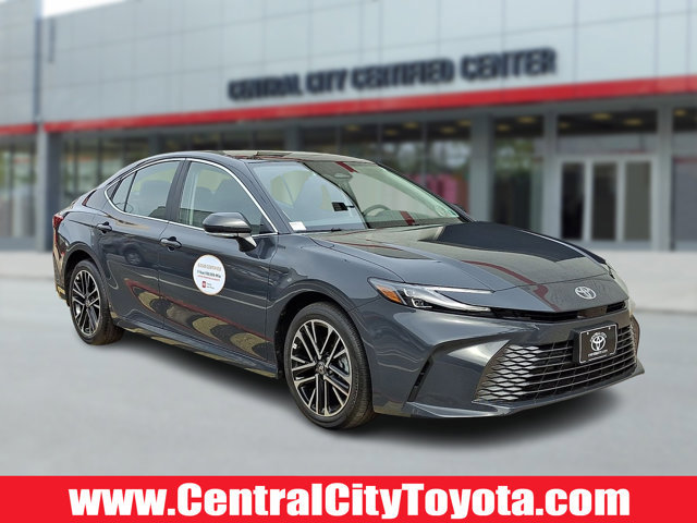 Used 2026 Toyota Camry XLE w/ Premium Package