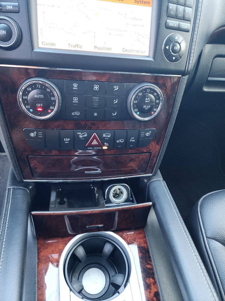Used 2010 Mercedes-Benz GL 450 4MATIC image 35