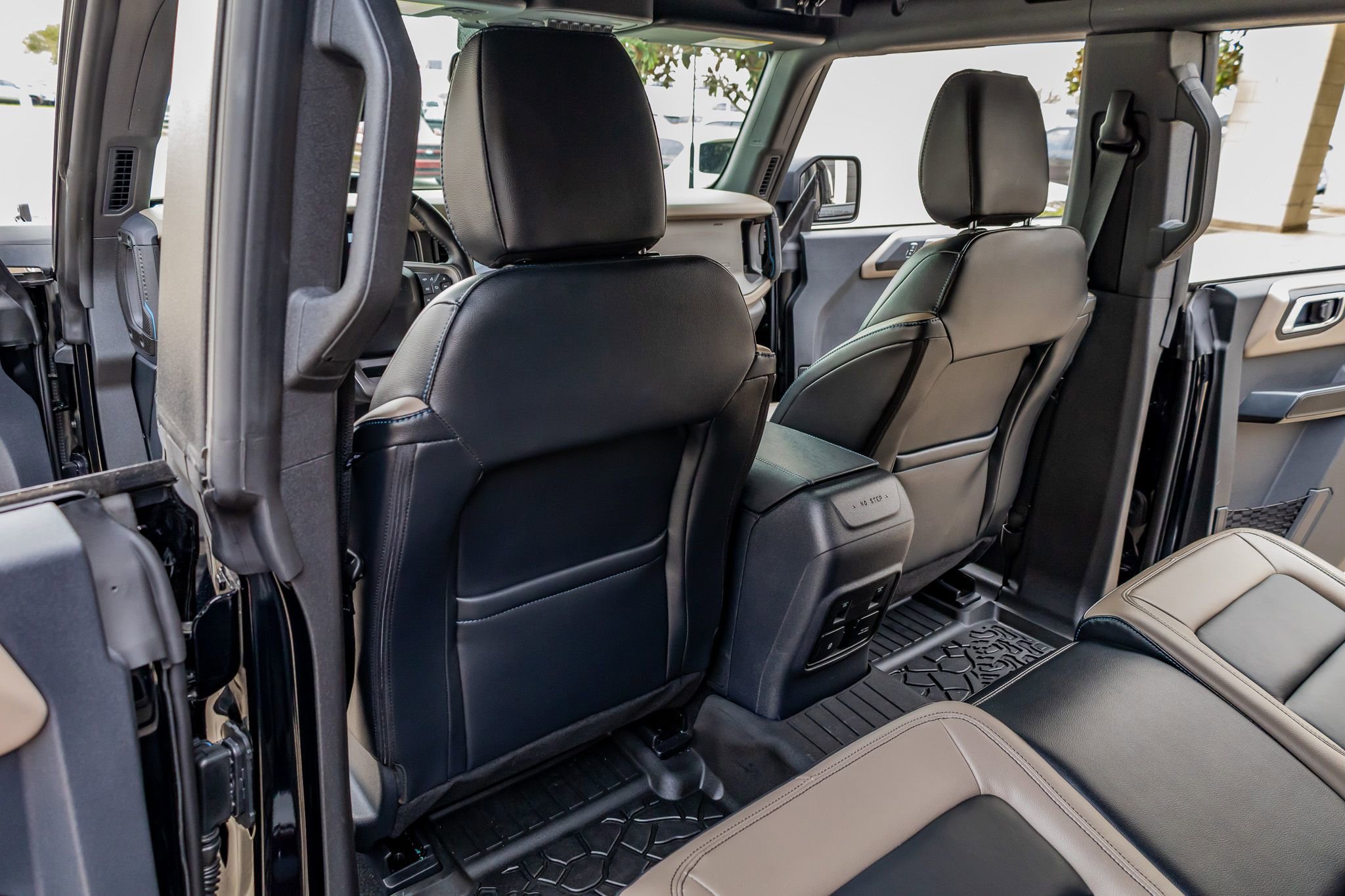 Used 2024 Ford Bronco Wildtrak image 34