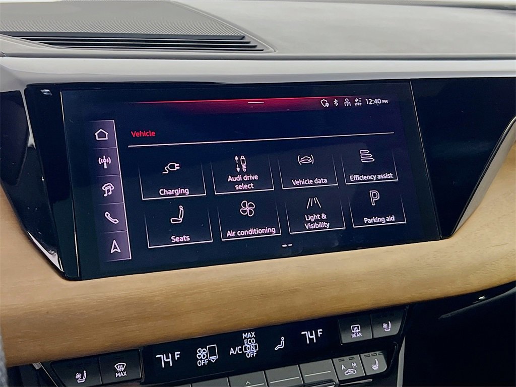 Used 2024 Audi e-tron GT Premium Plus image 15
