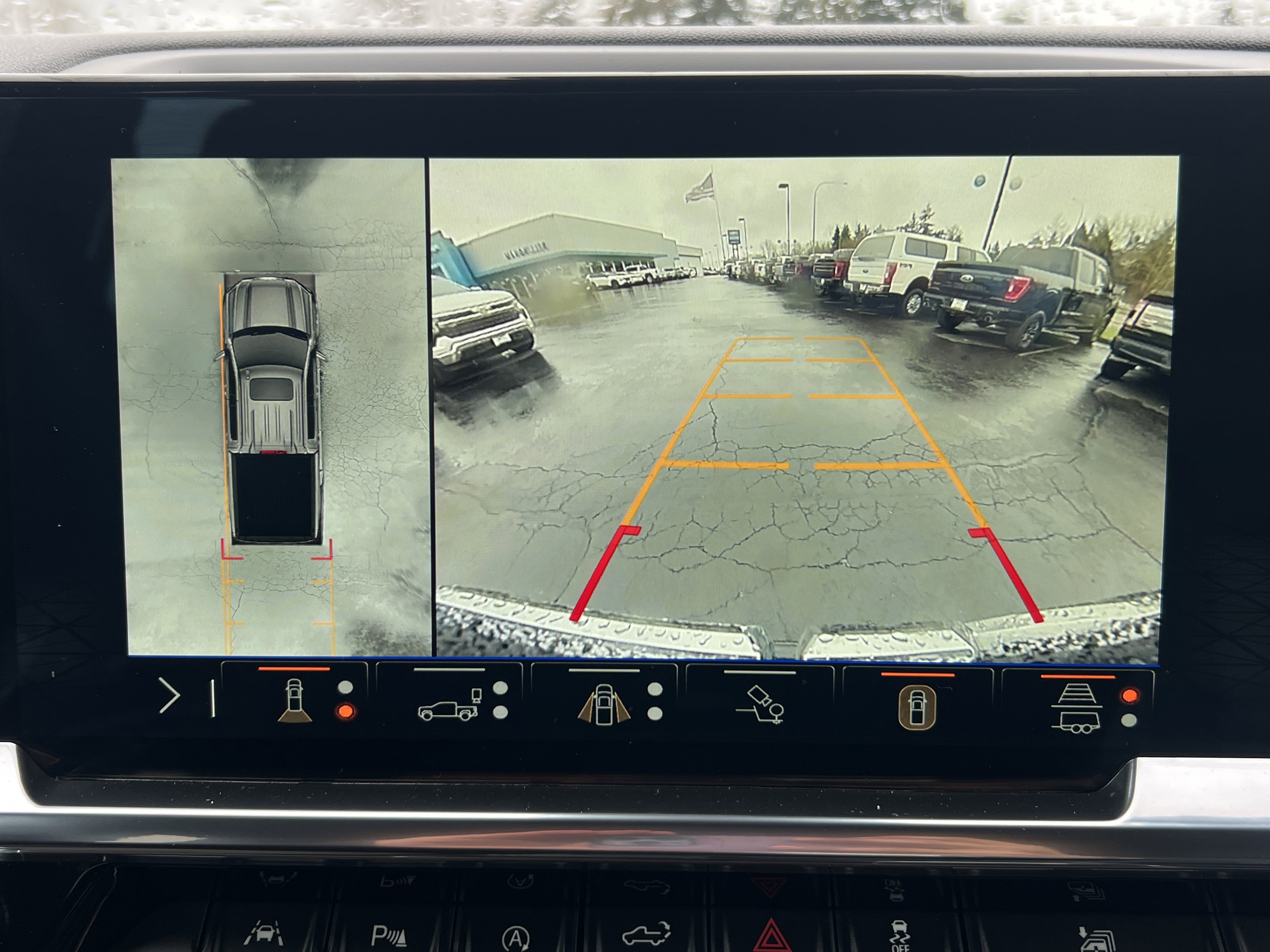 Used 2024 GMC Sierra 1500 Elevation w/ Elevation Premium Package image 13