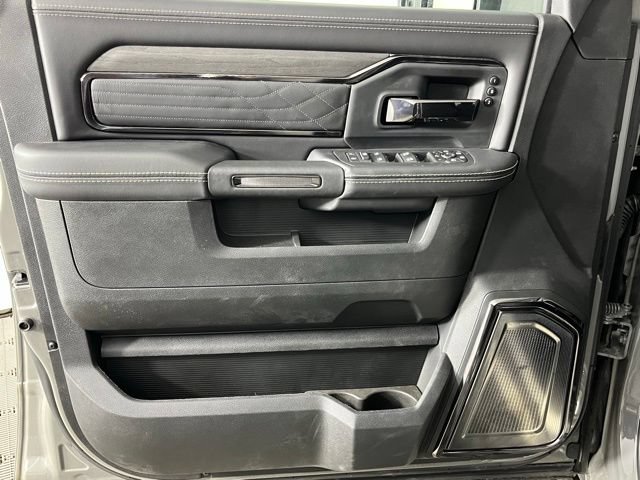 New 2026 RAM 2500 Limited AWD/4WD image 23