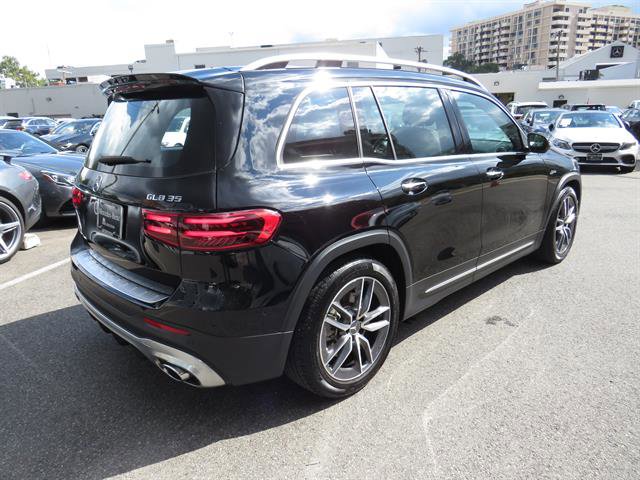 Used 2025 Mercedes-Benz GLB 35 AMG 4MATIC image 4