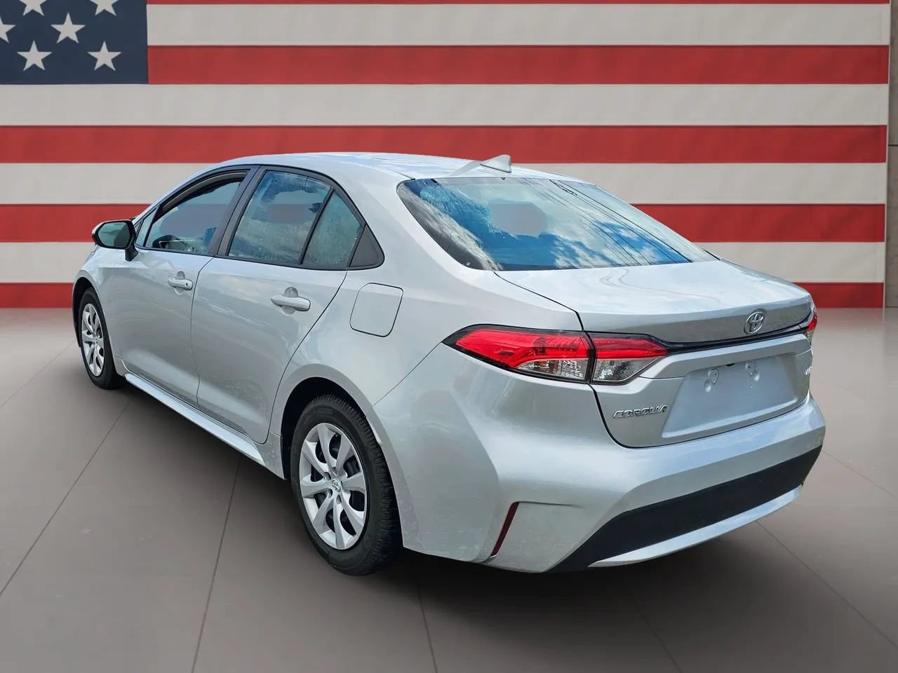 Used 2022 Toyota Corolla LE FWD image 15