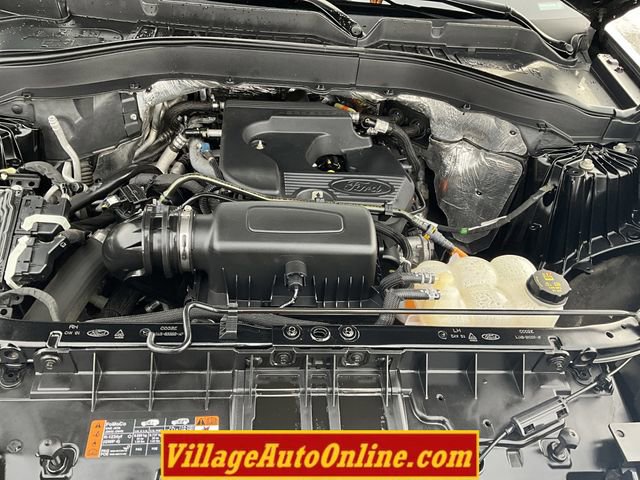 Used 2020 Ford Explorer XLT w/ Comfort Package image 45