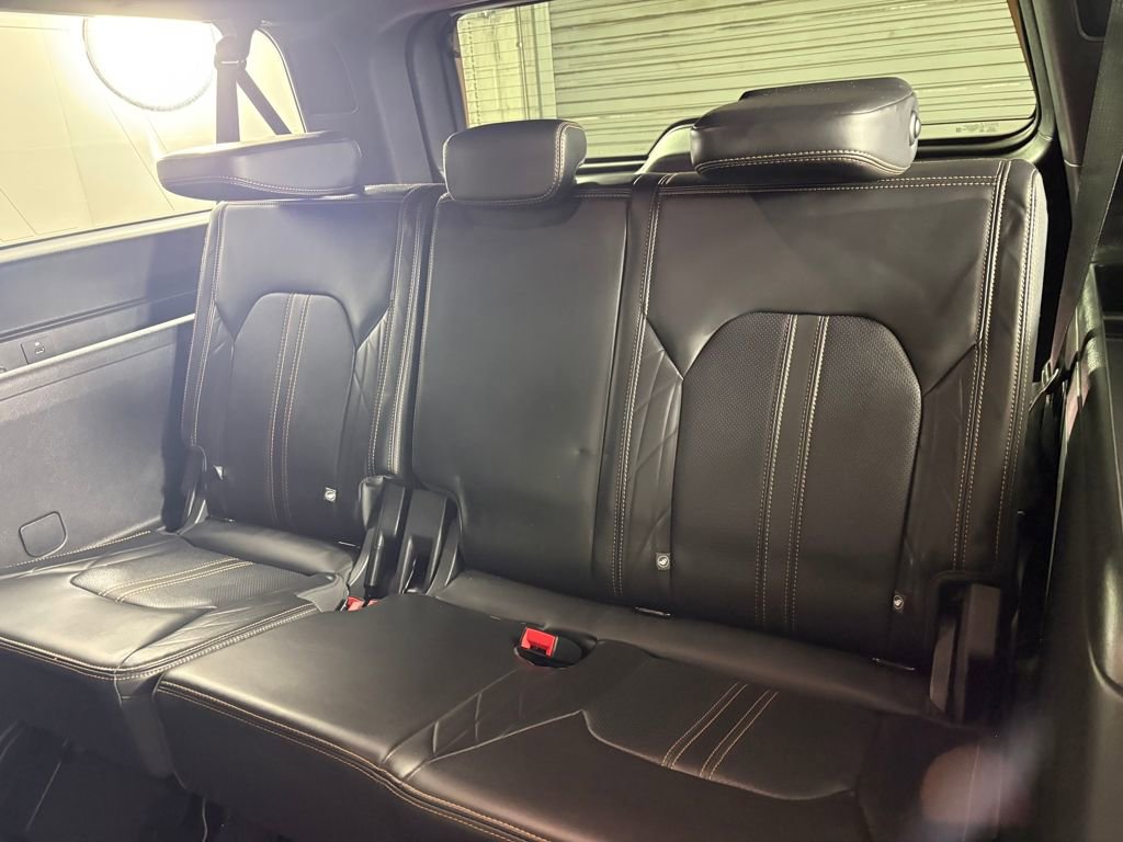 Certified 2024 Ford Expedition Max Platinum AWD/4WD image 32