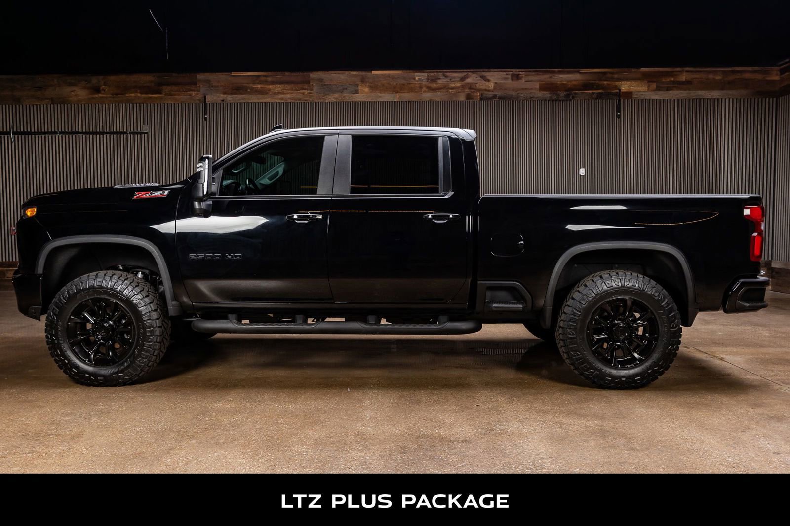 Used 2021 Chevrolet Silverado 2500 LTZ w/ LTZ Plus Package image 6