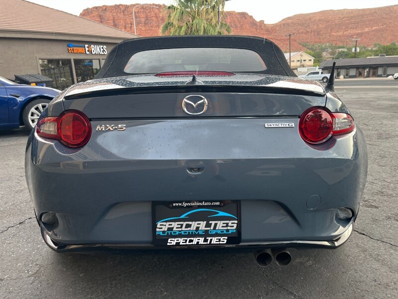 Used 2021 MAZDA MX-5 Miata Club w/ Brembo/BBS Recaro Package RWD image 24