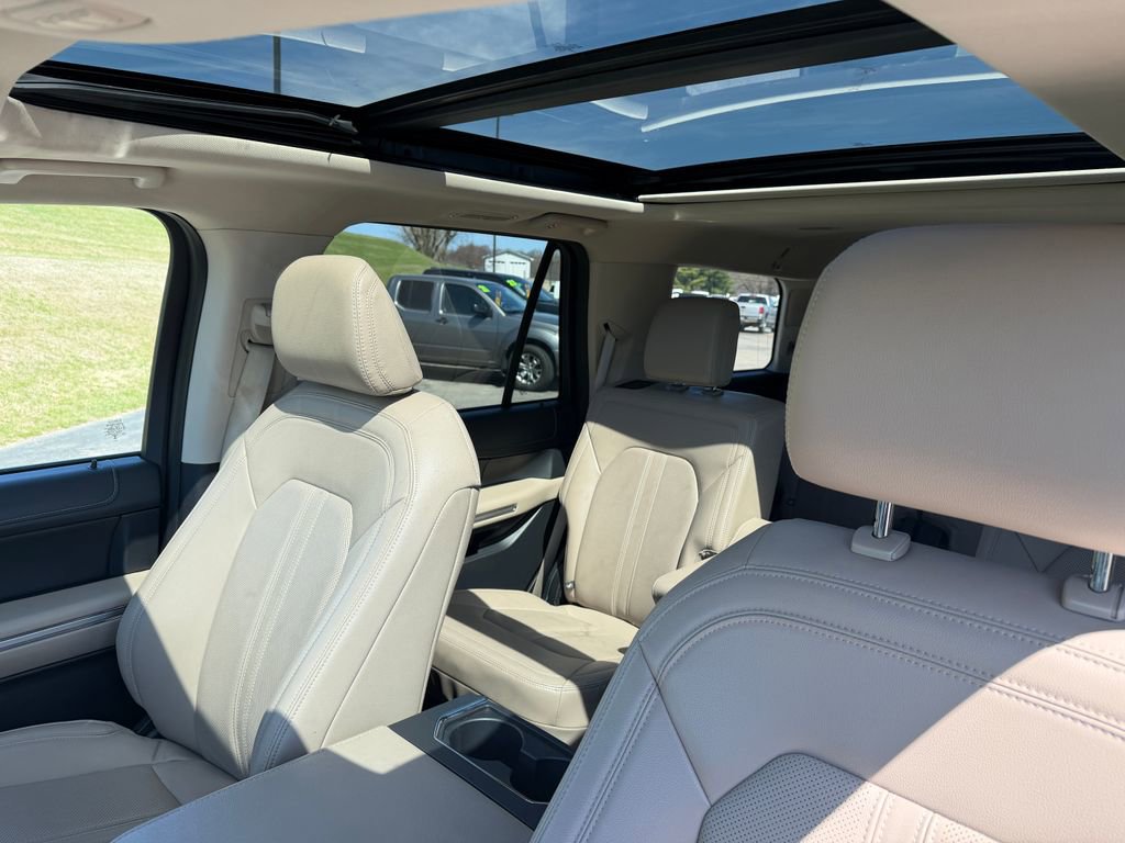 Used 2024 Ford Expedition Limited image 22