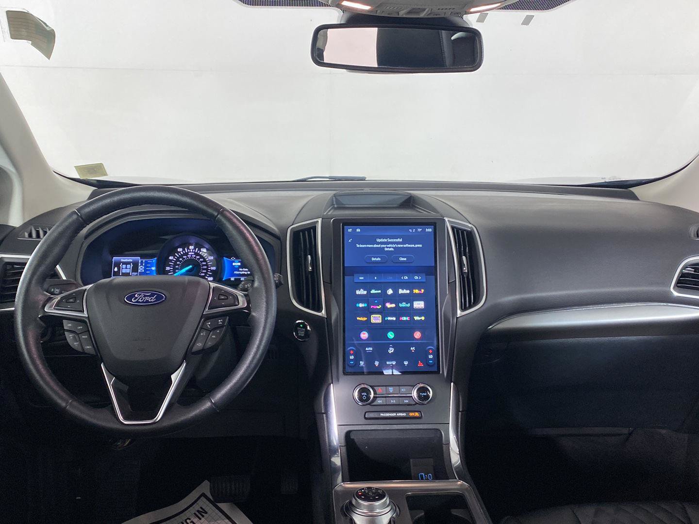 Used 2024 Ford Edge Titanium AWD/4WD image 19