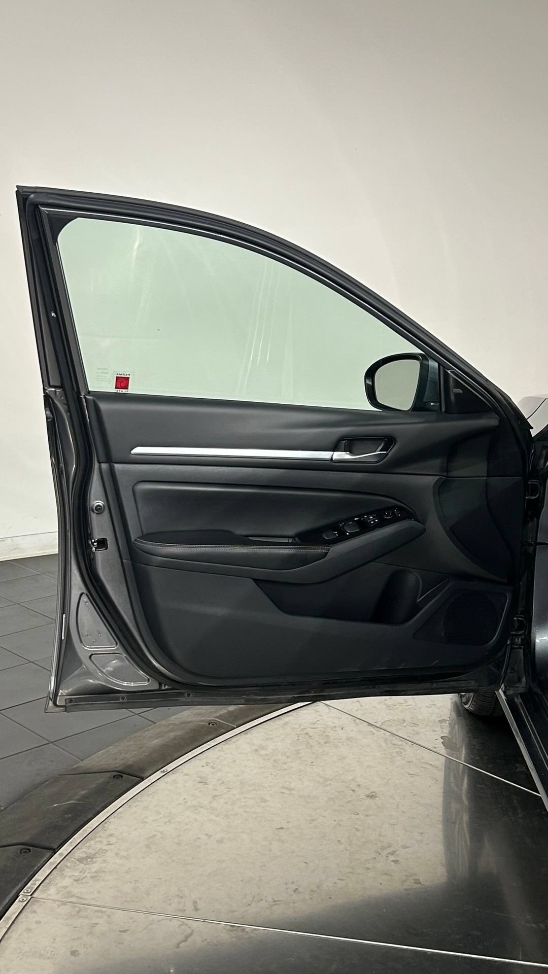 Used 2023 Nissan Altima 2.5 SV FWD image 34