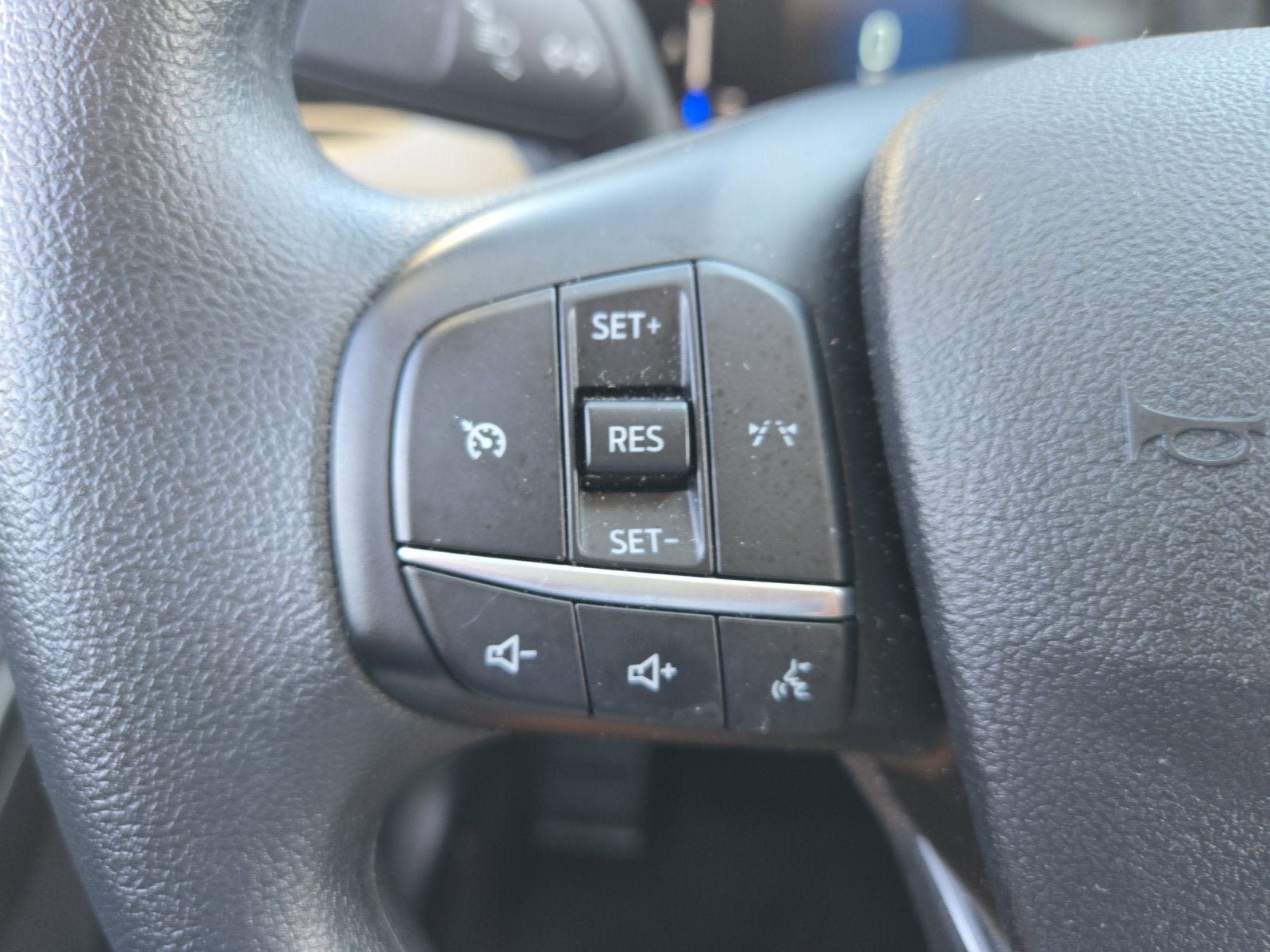 Used 2023 Ford Escape AWD image 14
