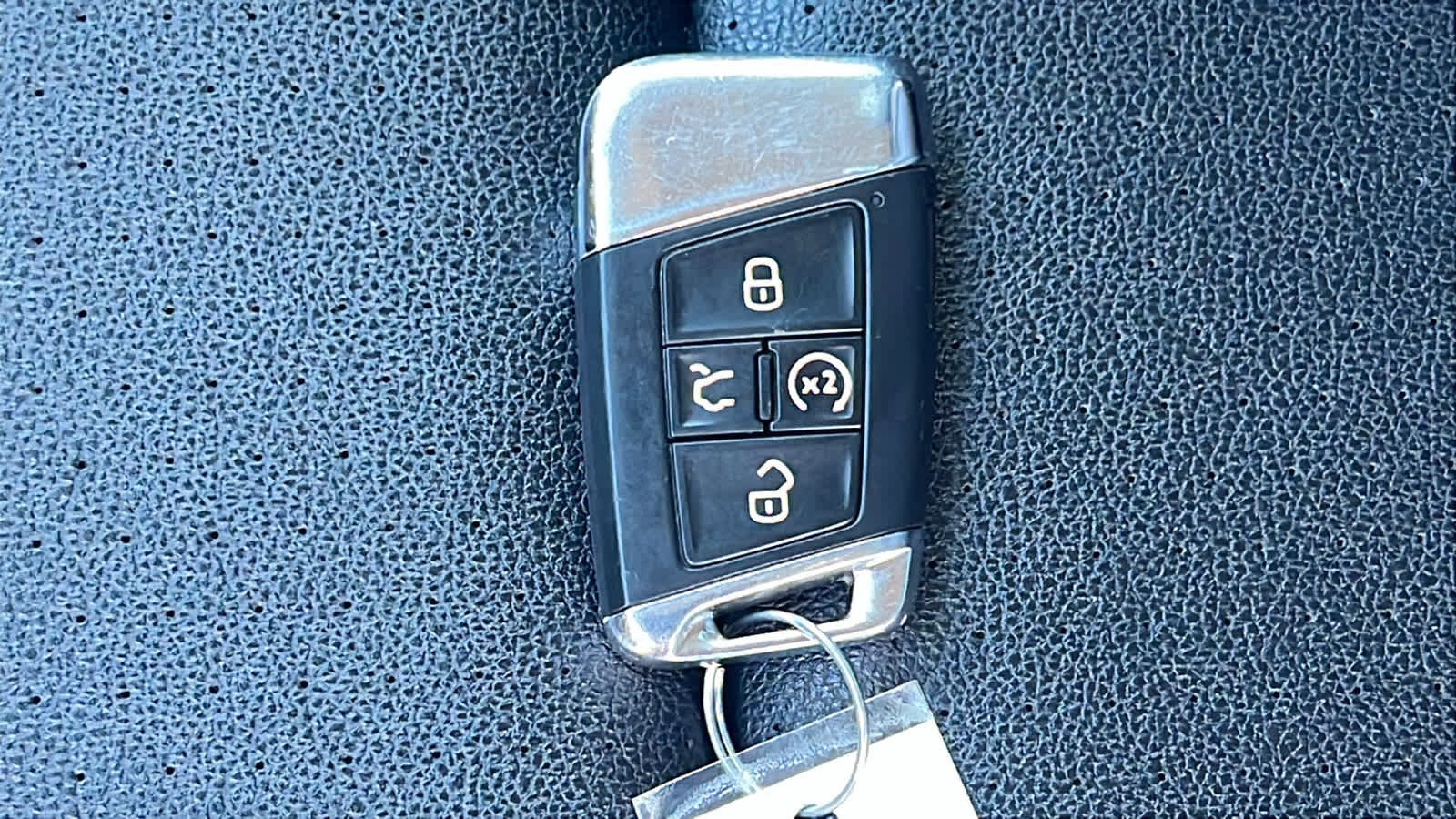 Used 2022 Volkswagen Atlas SE image 29