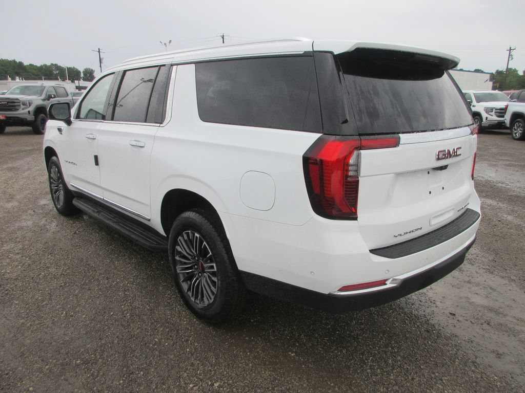 New 2026 GMC Yukon XL Elevation w/ Elevation Premium Package AWD/4WD image 6