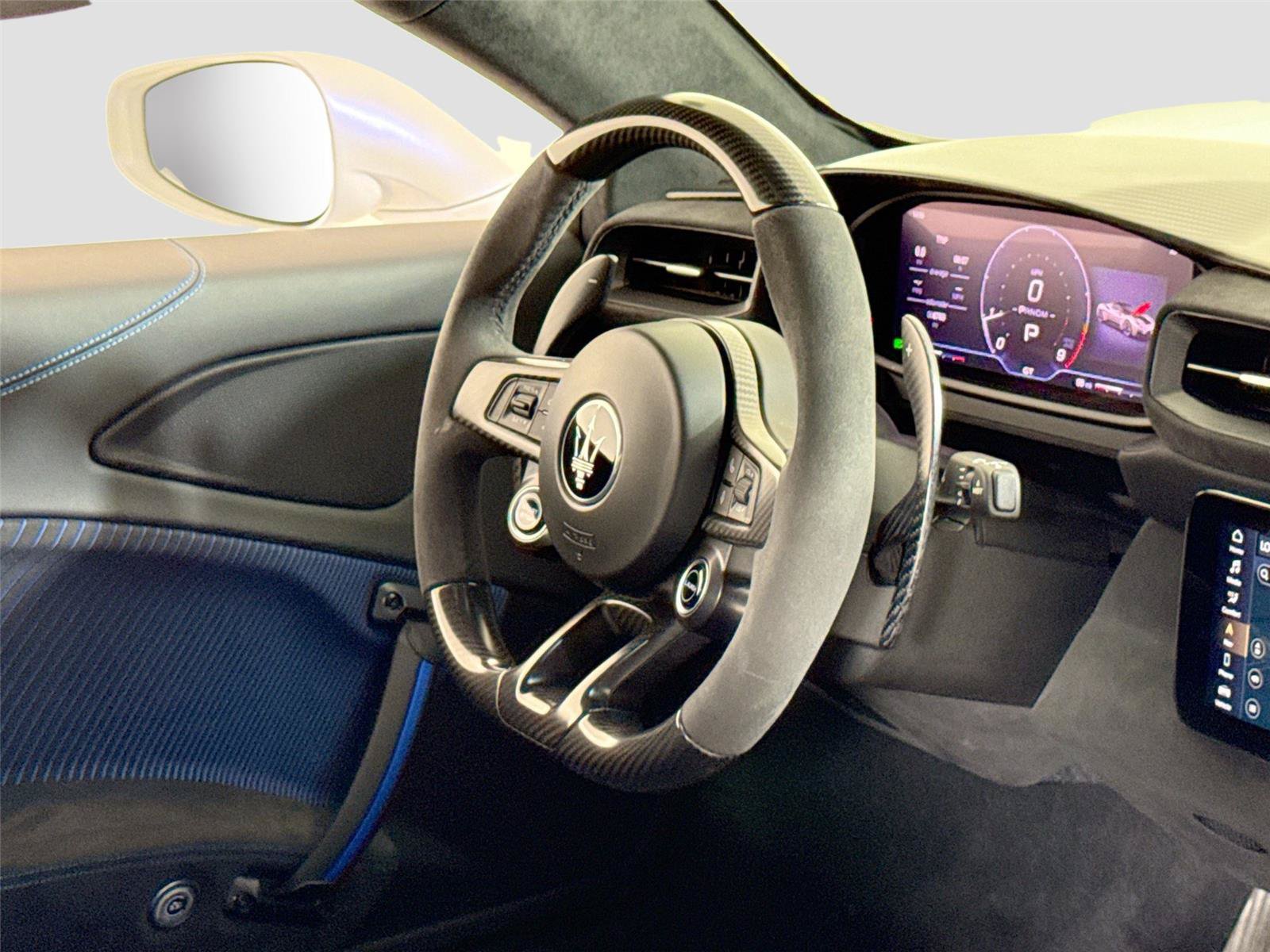 Used 2022 Maserati MC20 Coupe RWD image 31