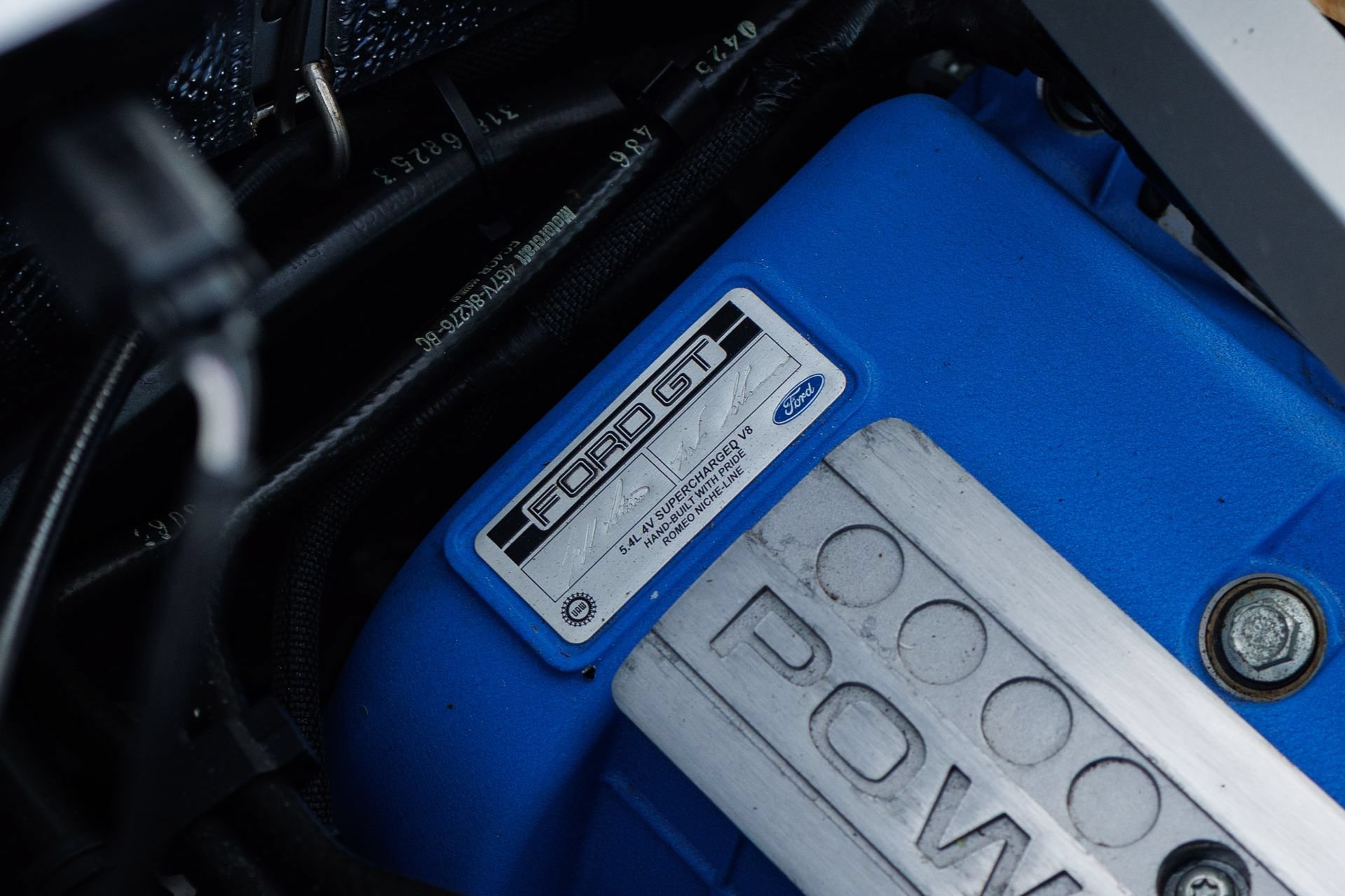 Used 2006 Ford GT RWD image 94