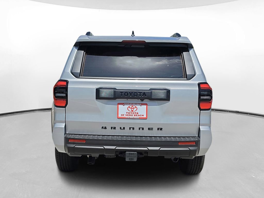 New 2026 Toyota 4Runner SR5 AWD/4WD image 5