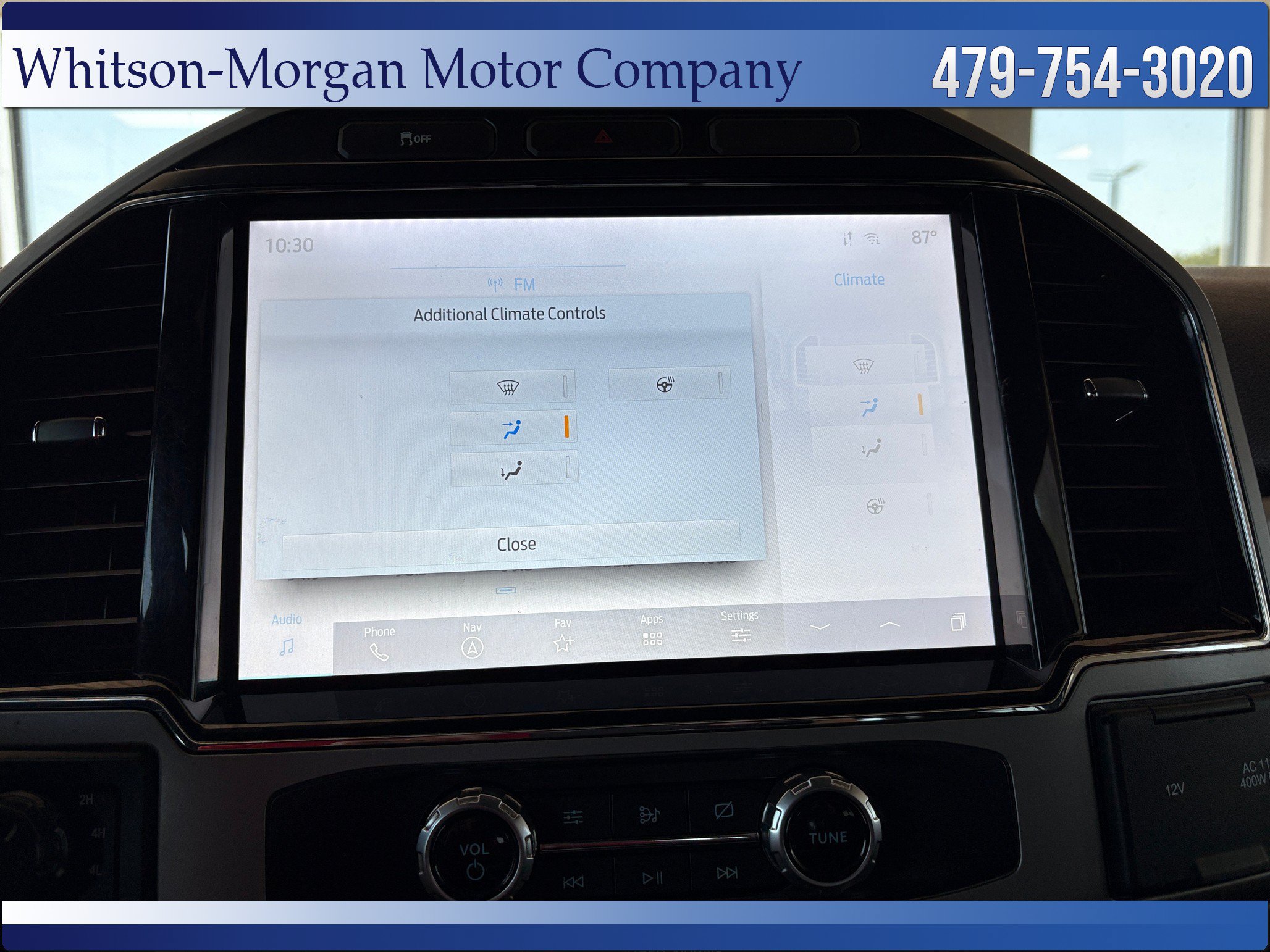 Used 2022 Ford F250 Lariat w/ Black Appearance Package AWD/4WD image 32