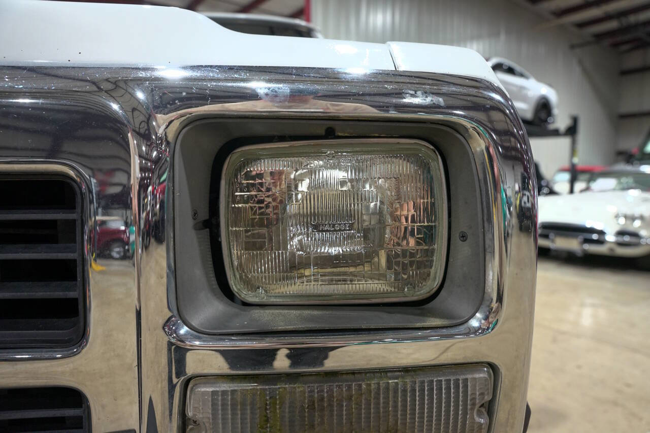 Used 1992 Dodge D/W Truck 250 image 38