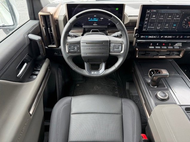 New 2026 GMC Hummer EV SUV w/ LPO, Dark Essentials Package image 28